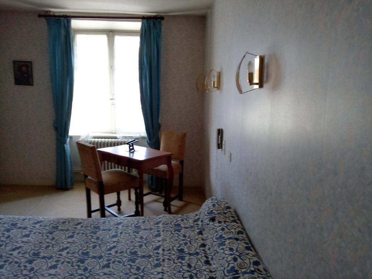 Chambres D'Hotes Des Voyageurs Magnac-Bourg Eksteriør billede
